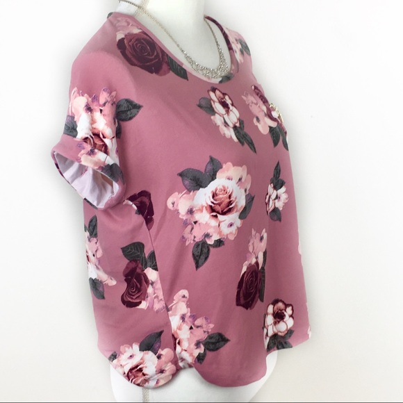 Women’s Floral Top - Picture 5 of 6